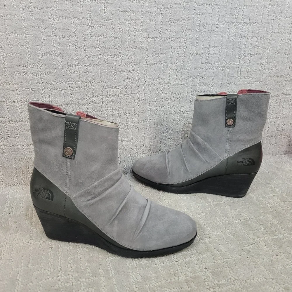 The North Face Womens Size 7 Bridgeton Wedge Zip Gray Waterproof Suede Boots NEW